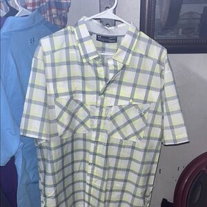 Under Armour Men's Yellow and Gray Checkered Shirt